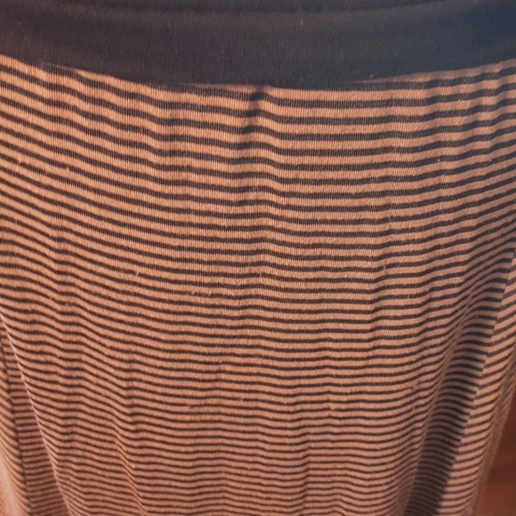 Maxo brown and black skirt - Picture 2 of 6